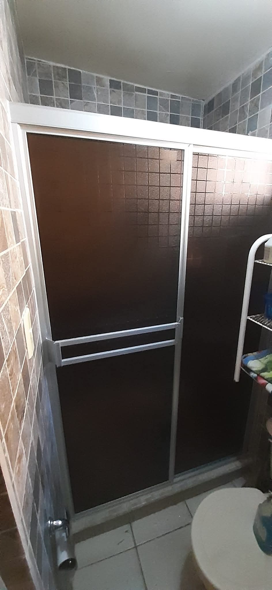 Cancel para baño